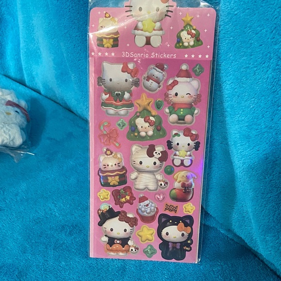Hello Kitty Bundle - Picture 10 of 10